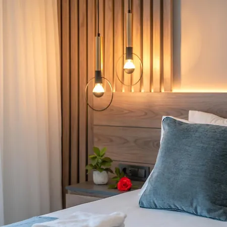 Litinakis Sea View & Litinakis Garden View 700 Meters Away Apartament Agia Marina