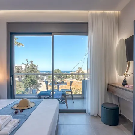 Litinakis Sea View & Litinakis Garden View 700 Meters Away Apartament *