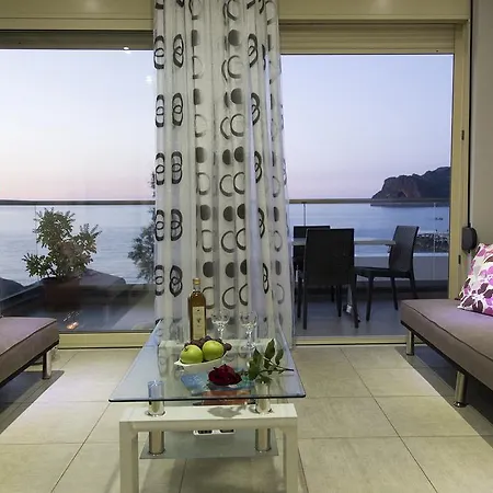 Apartament Litinakis Sea View & Litinakis Garden View 700 Meters Away Agia Marina